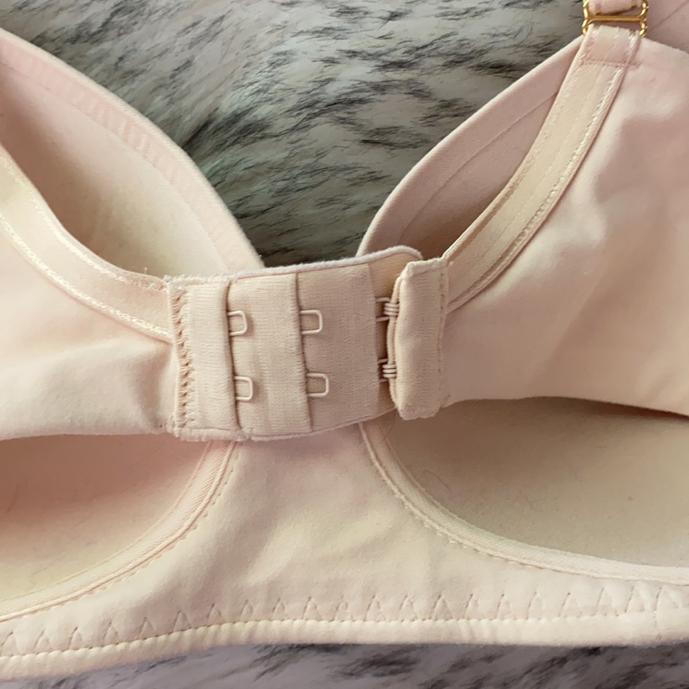 NWOT *SOMA EMBRACEABLE Wireless Bra - Picture 6 of 7